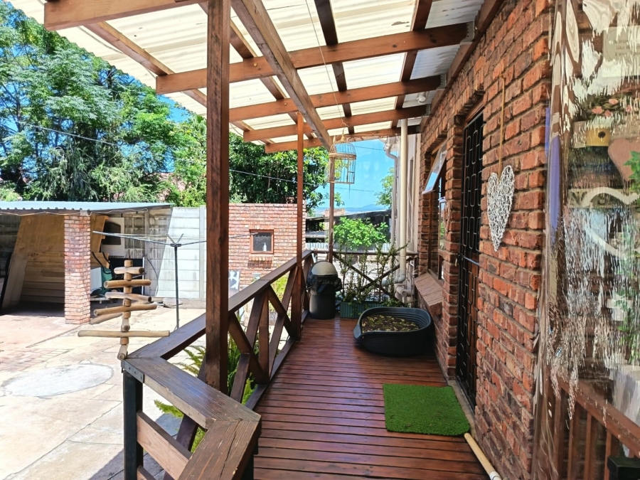 5 Bedroom Property for Sale in College Hill Eastern Cape